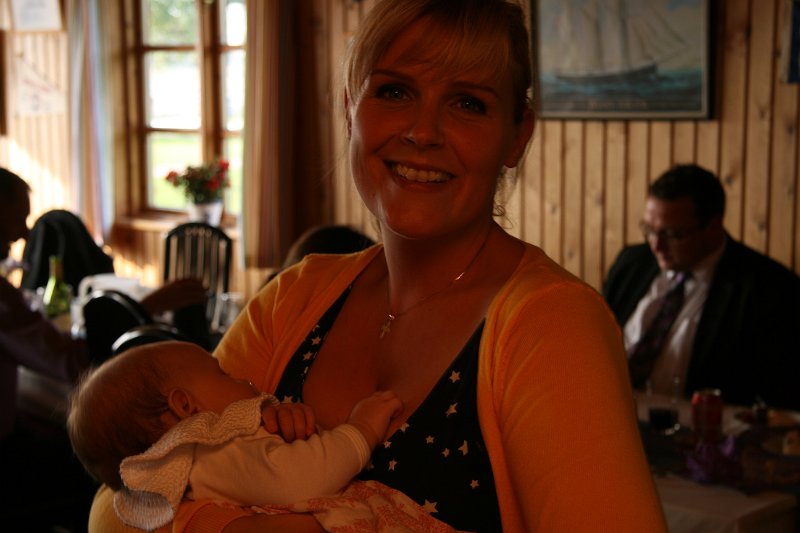Olivias Barnedåb - Morten (122).JPG